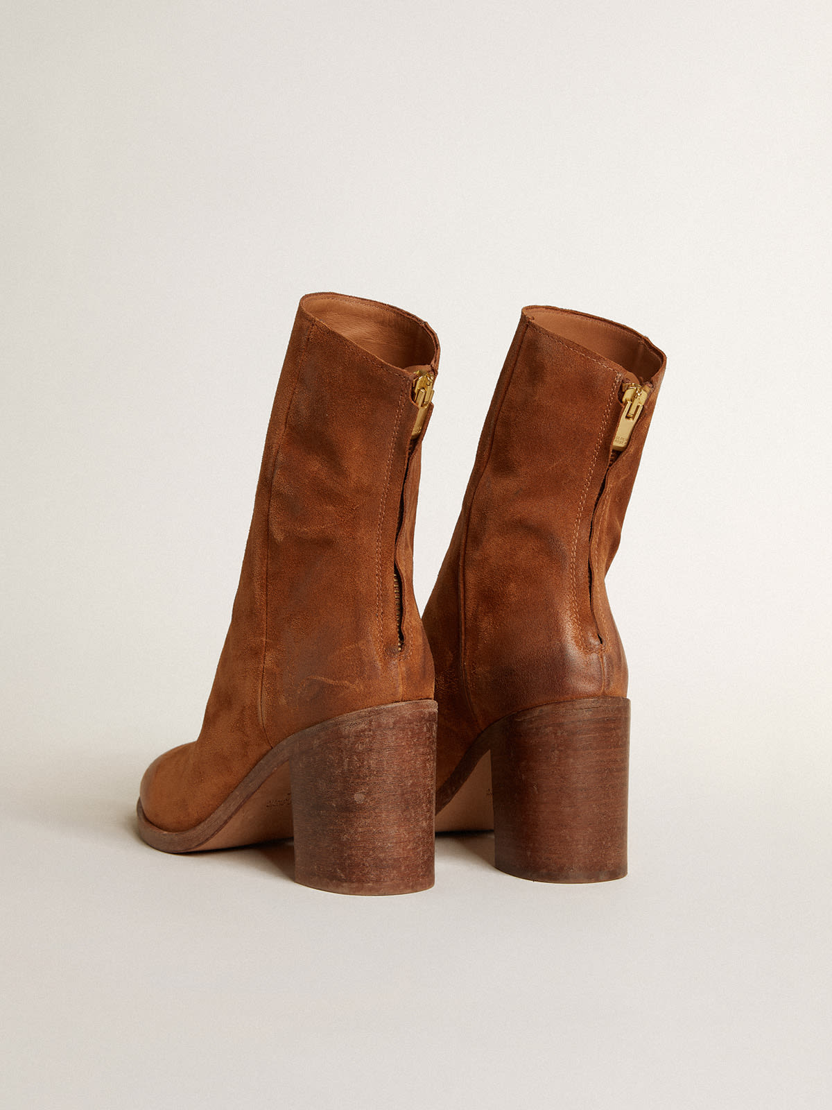 Golden Goose - Vivienne ankle boots in cognac suede in 