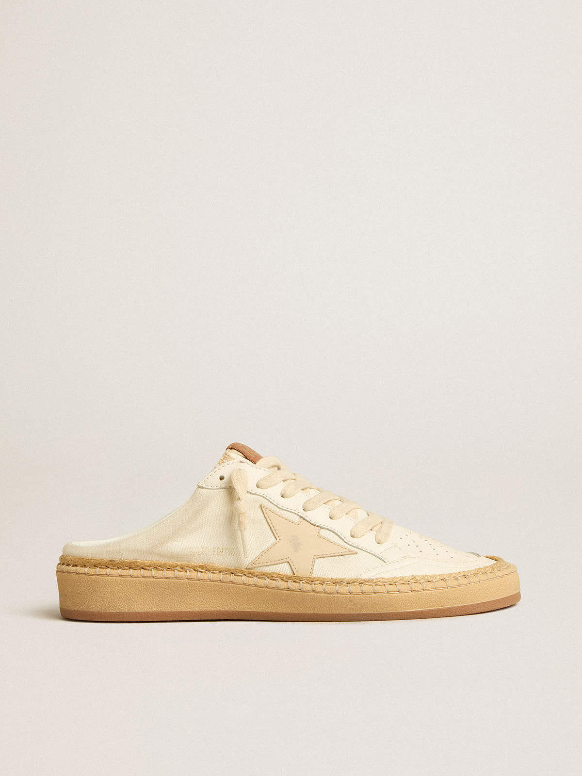 Golden Goose - Ball Star Sabots LTD with beige leather star and raffia trim in 