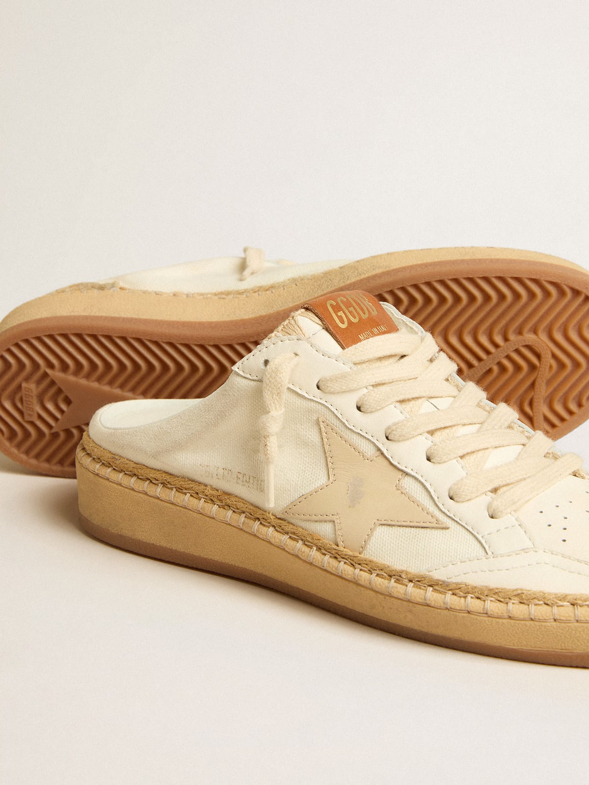 Golden Goose - Ball Star Sabots LTD with beige leather star and raffia trim in 