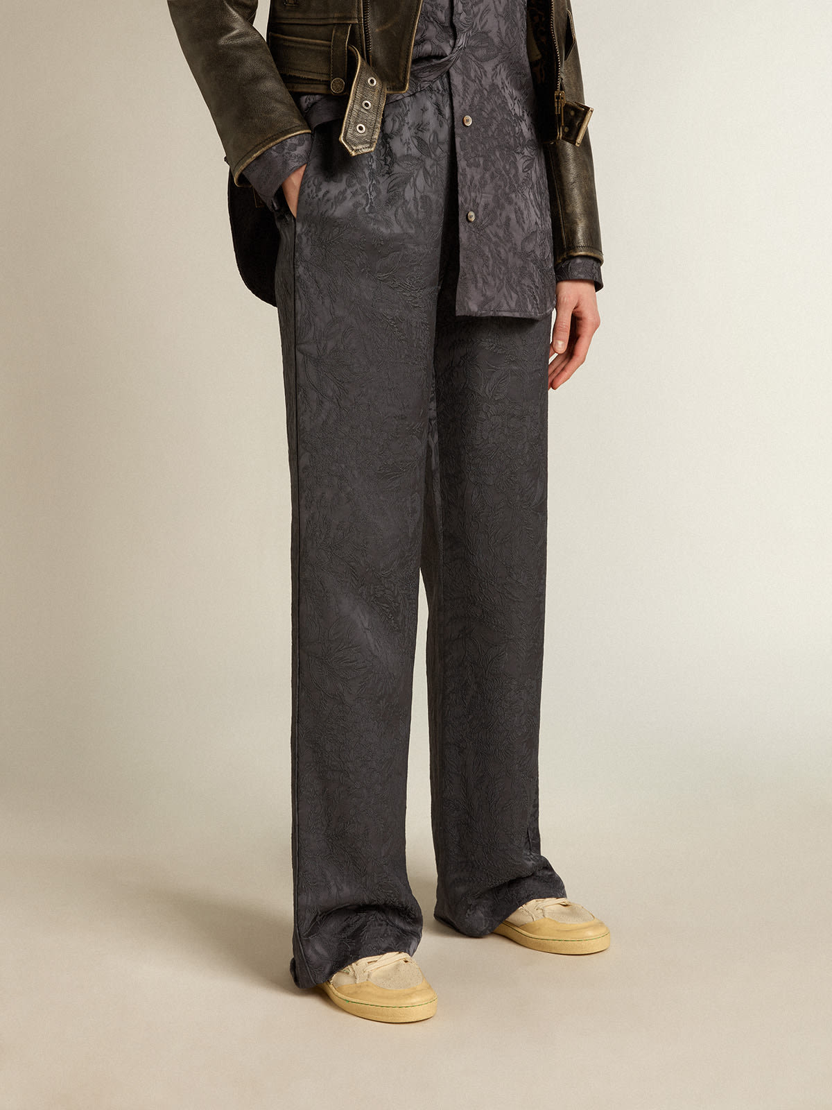 Jacquard pants with all-over toile de jouy pattern