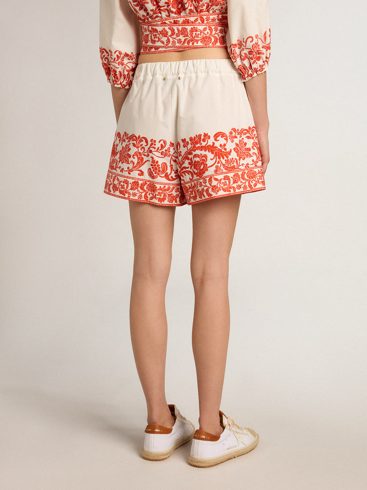 Golden Goose - Cotton shorts with seasonal print  in 