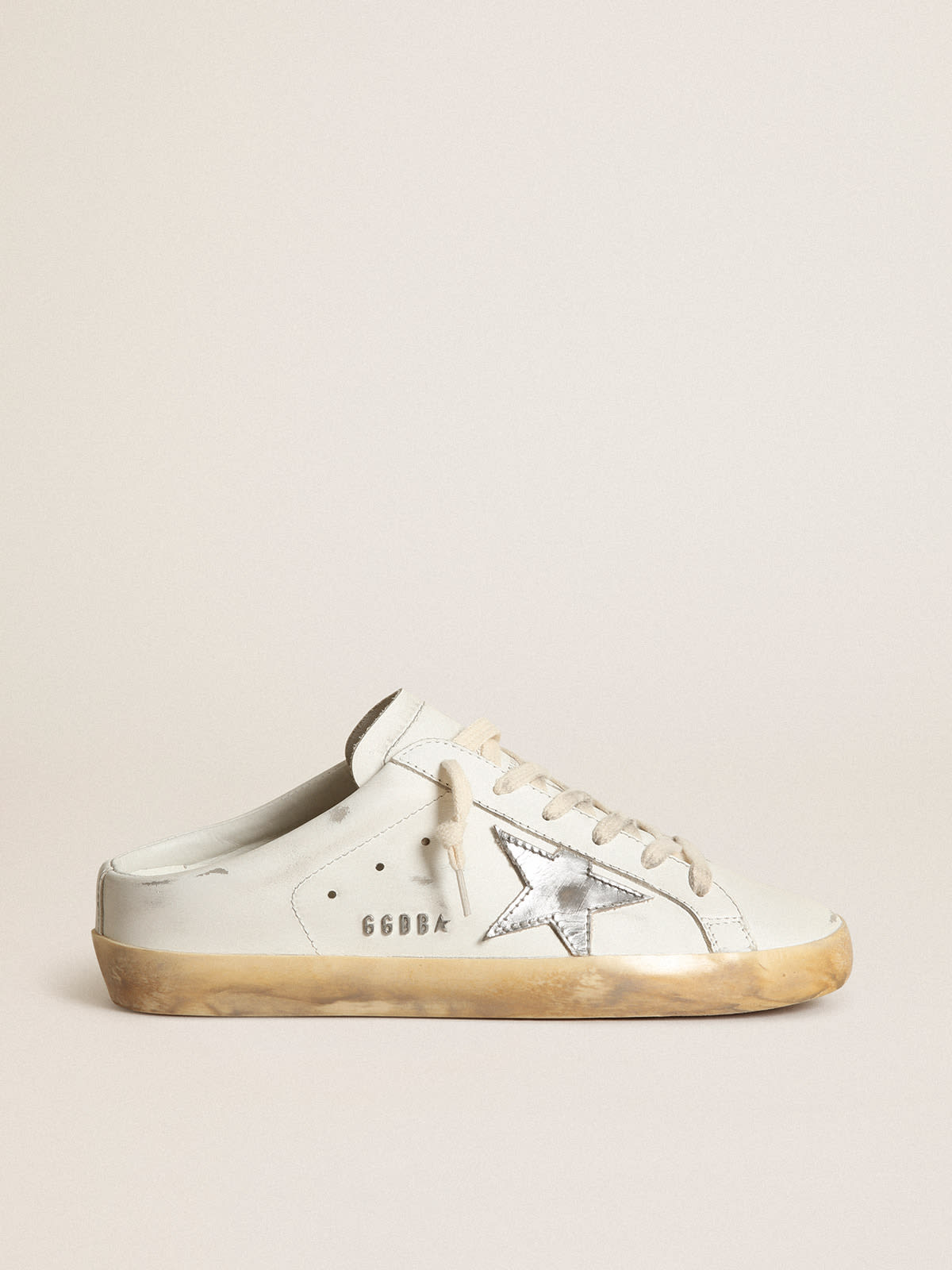 Golden Goose - Super-Star Sabots in white leather with silver metallic leather star in 