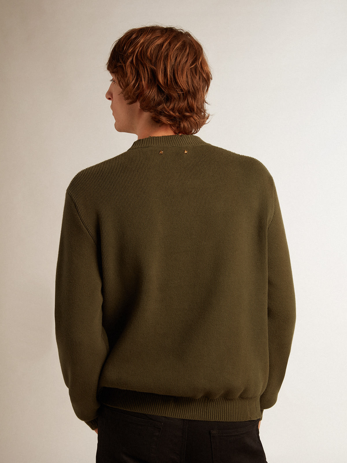 Pull à col rond homme en coton vert militaire