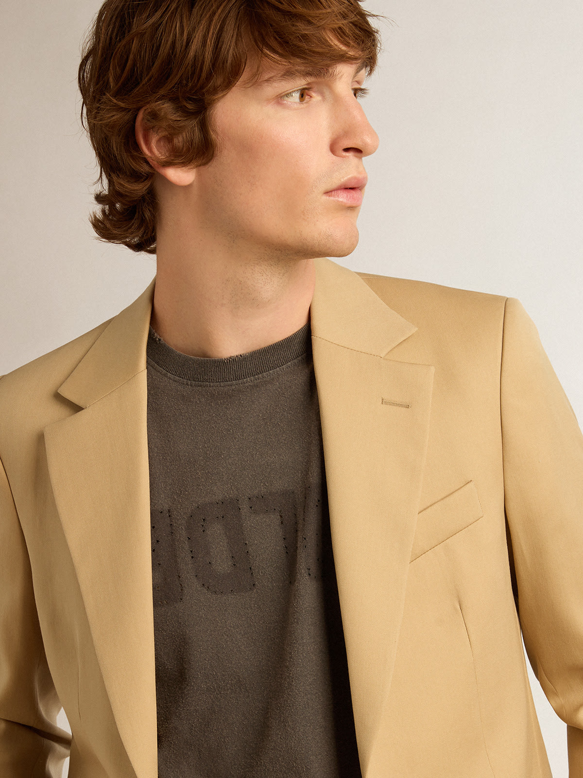Golden Goose - Single-breasted blazer in sand with horn buttons in 