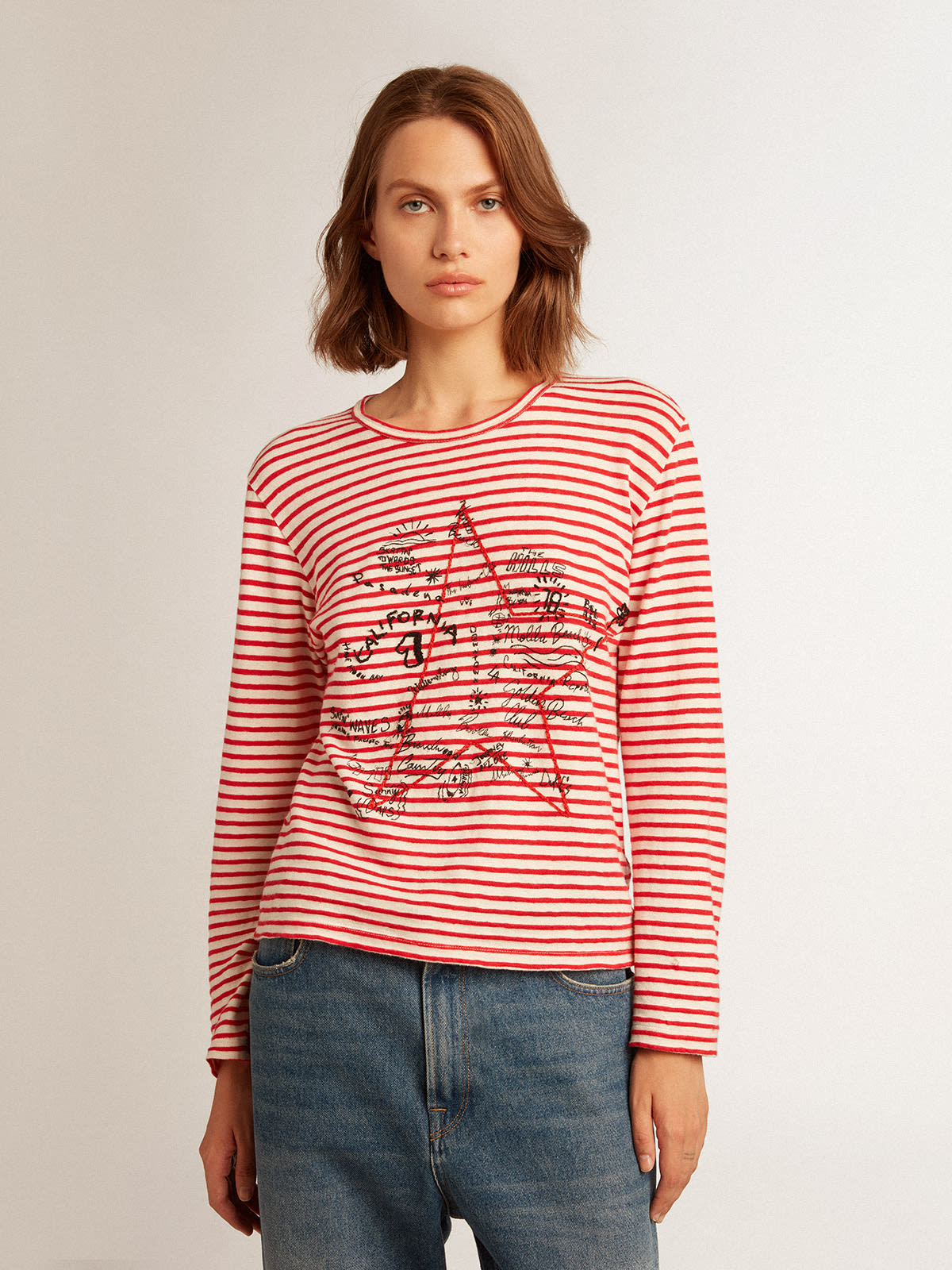 Golden Goose - T-shirt da donna con righe bianche e rosse e ricamo sul davanti in 