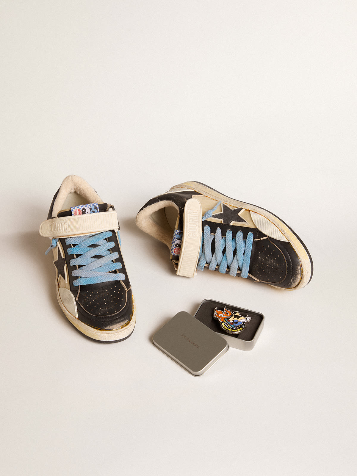 Leather converse hotsell velcro straps