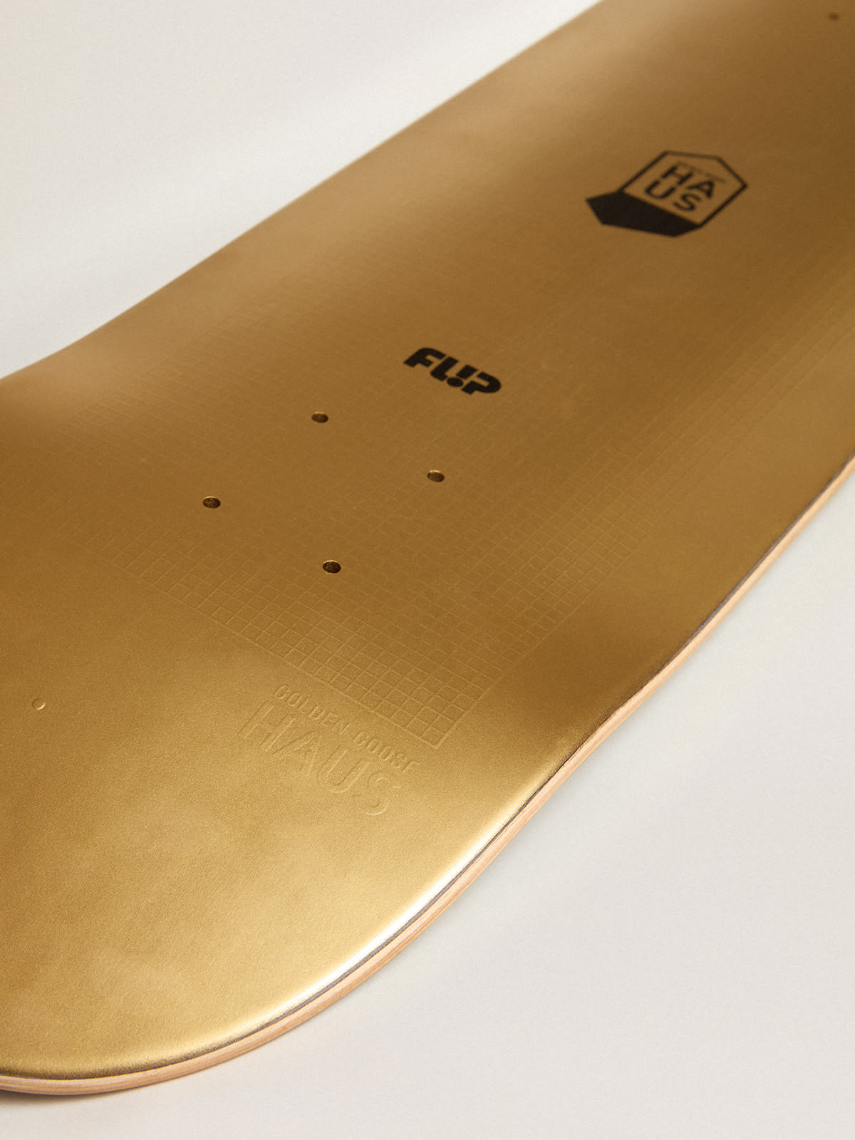 Golden Goose - Skateboard HAUS LTD con doppio rivestimento oro e nero in 