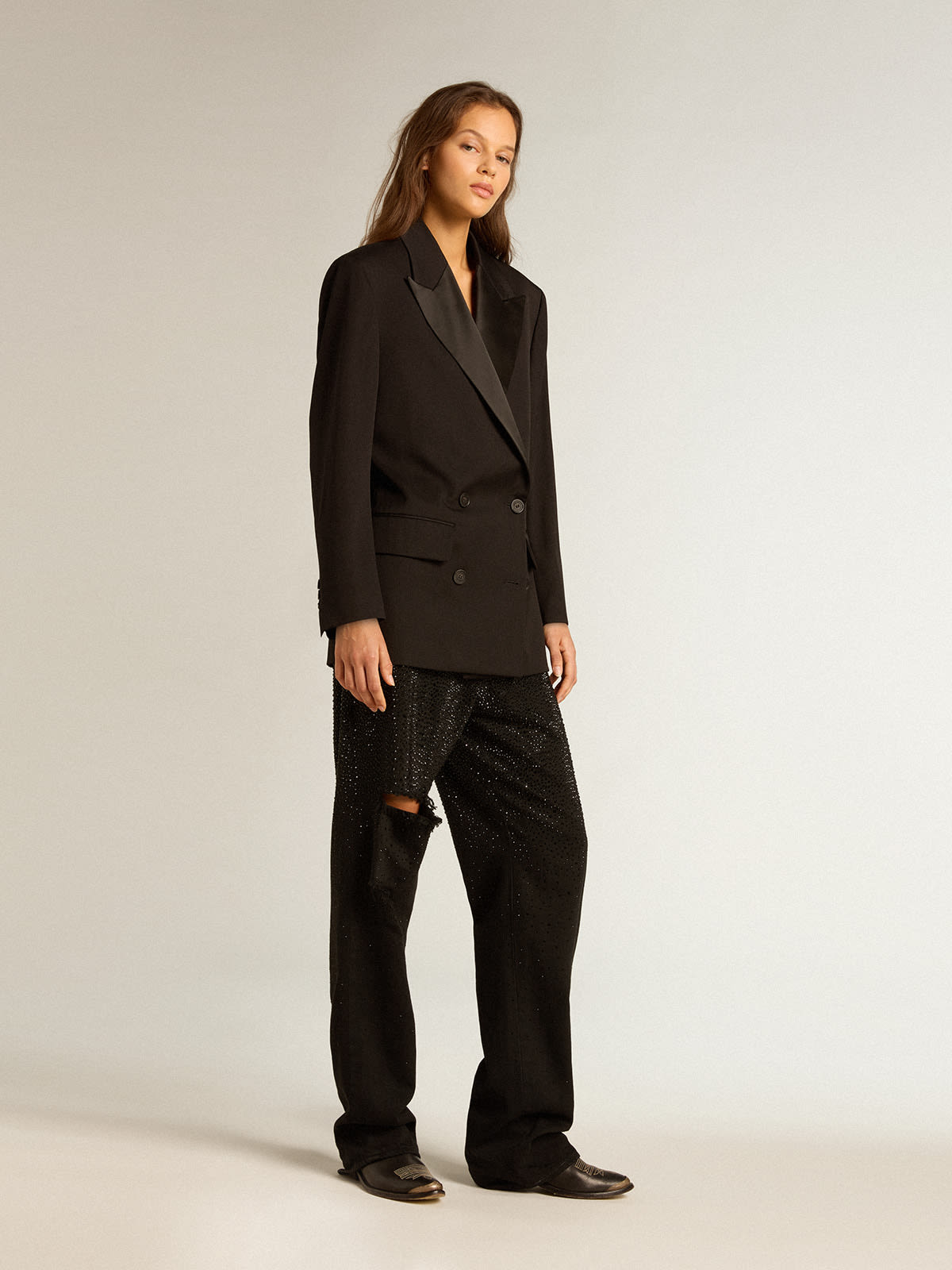 Single and double-breasted women's blazers