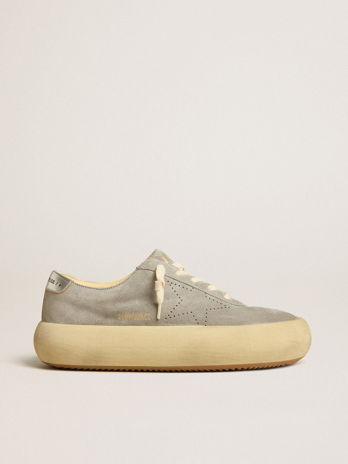 Golden Goose - Women's Space-Star shoes in ice-gray suede with perforated star in 