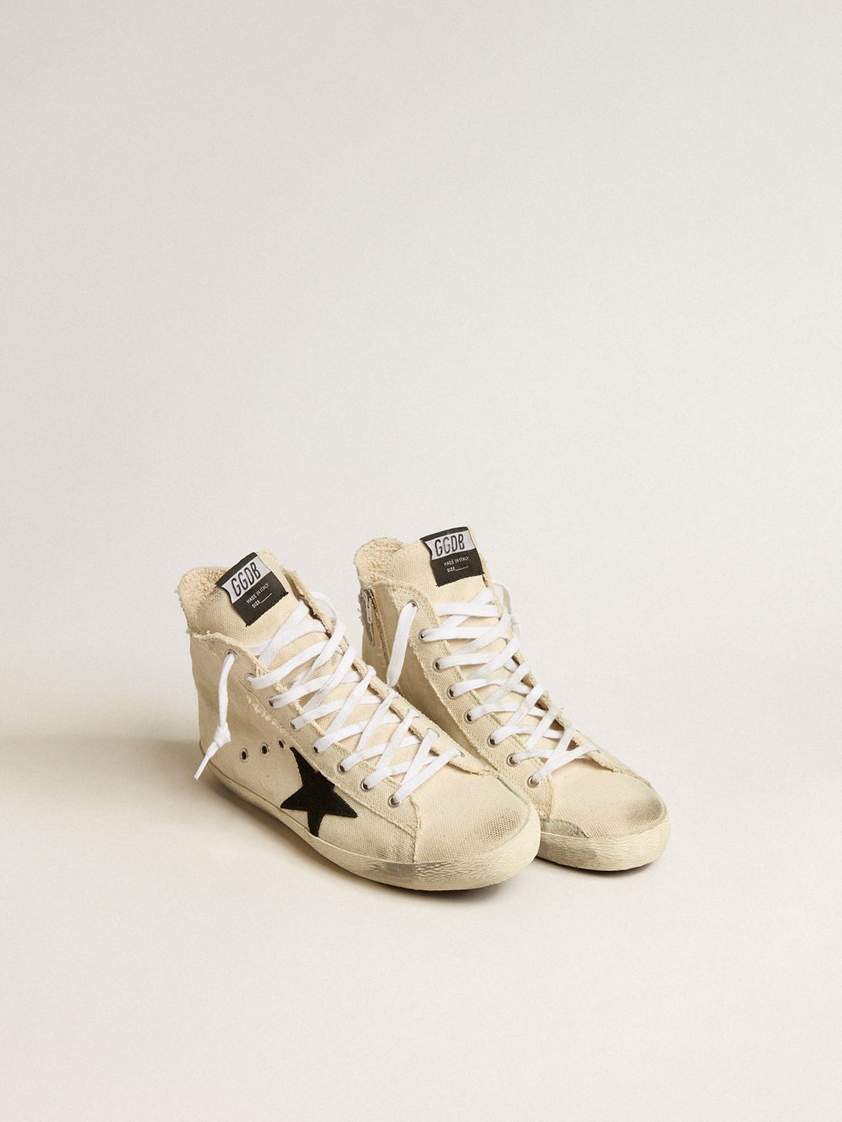 Francy Penstar in canvas with black suede star and leather heel tab |  Golden Goose