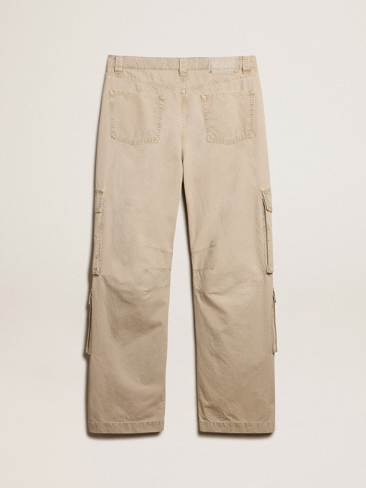 Cargo pants size 29 golden khaki sturdy 100% Cotton loads of pockets on  legs