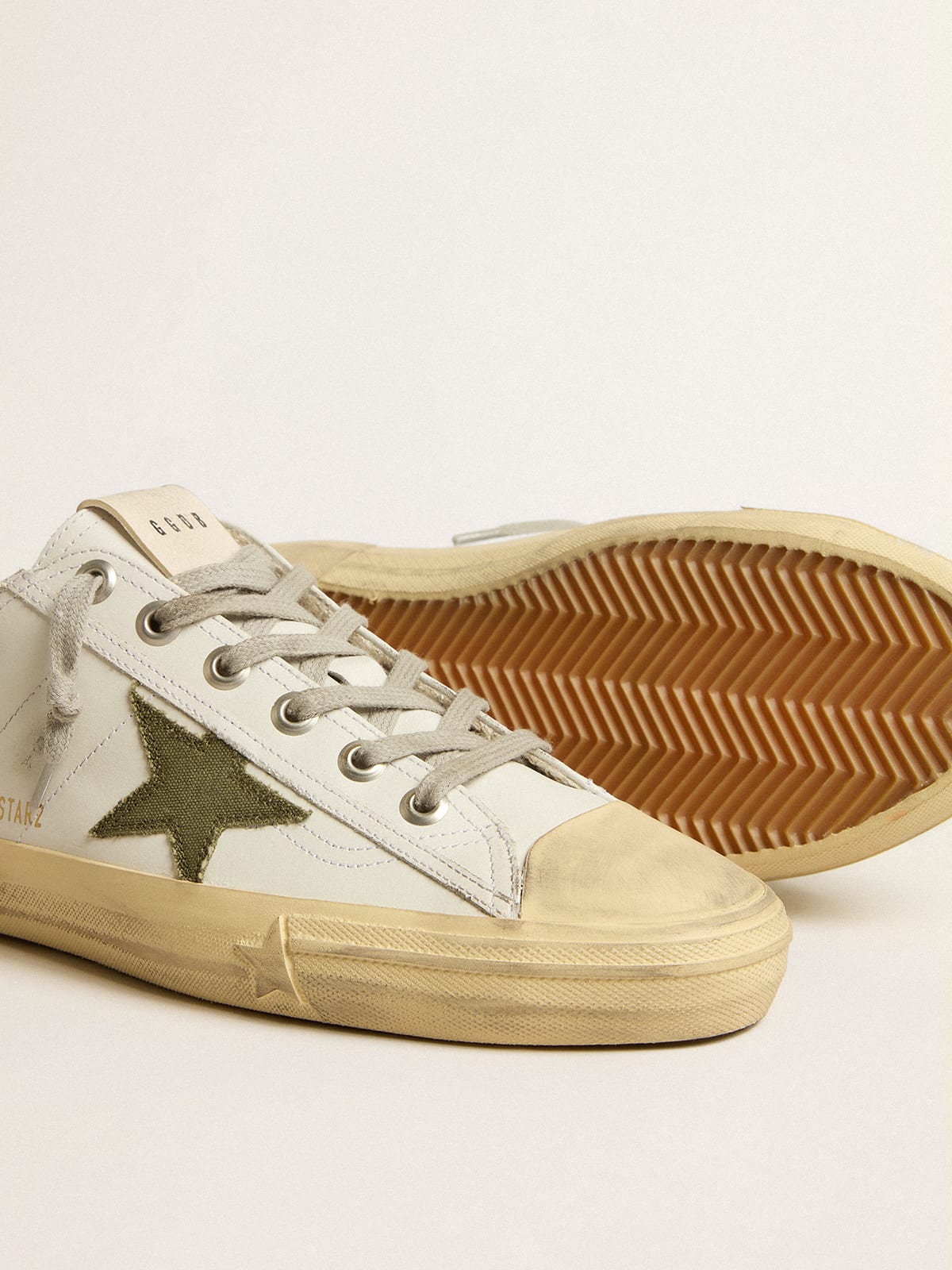 V-Star in white leather with green canvas star | Golden Goose