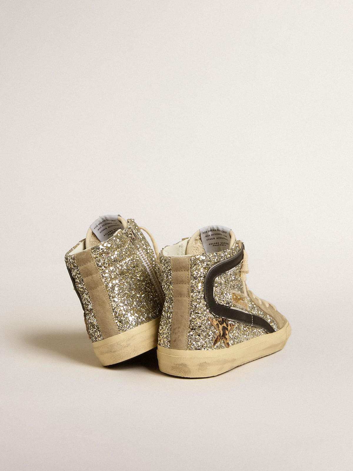 Golden Goose - Slide de glitter platinado com estrela de cavalinho leopardo e lista preta in 