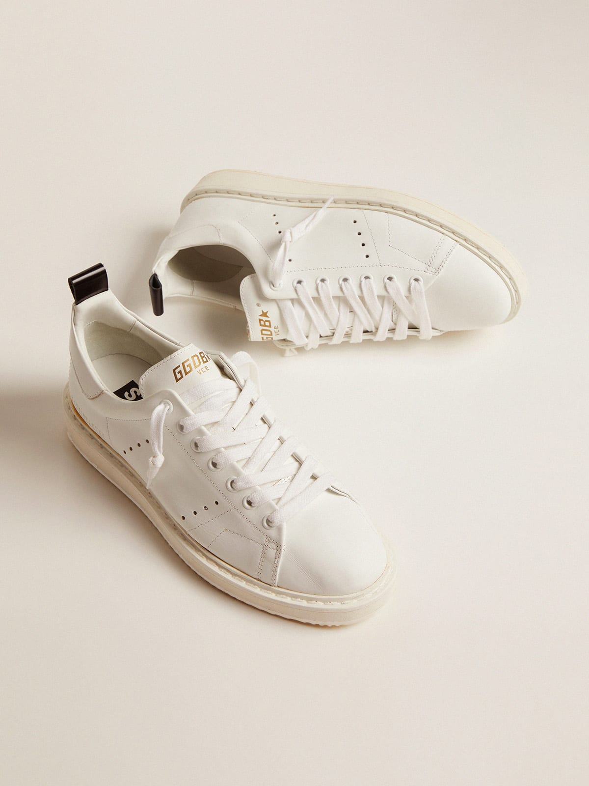 Golden Goose - Men's Starter in leather with star on the heel tab in 