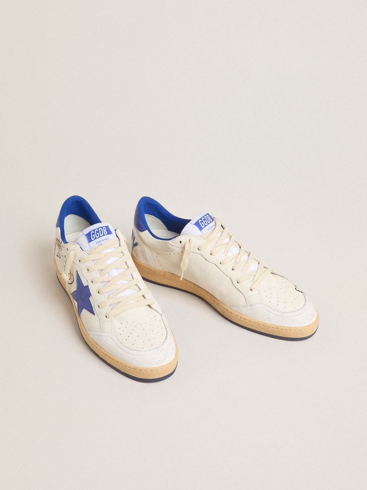 Golden Goose - Men's Ball Star Wishes in white nappa leather with a bright blue star and heel tab in 