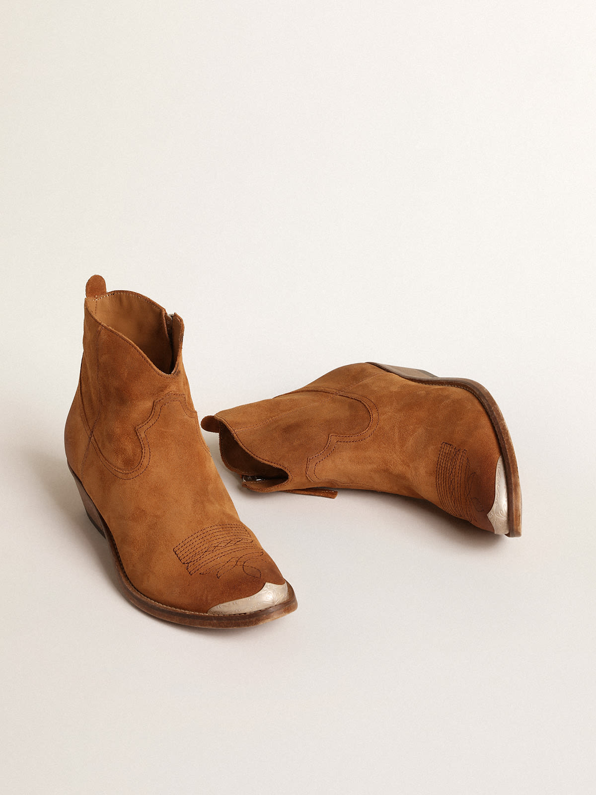 Young ankle boots in cognac-colored suede | Golden Goose