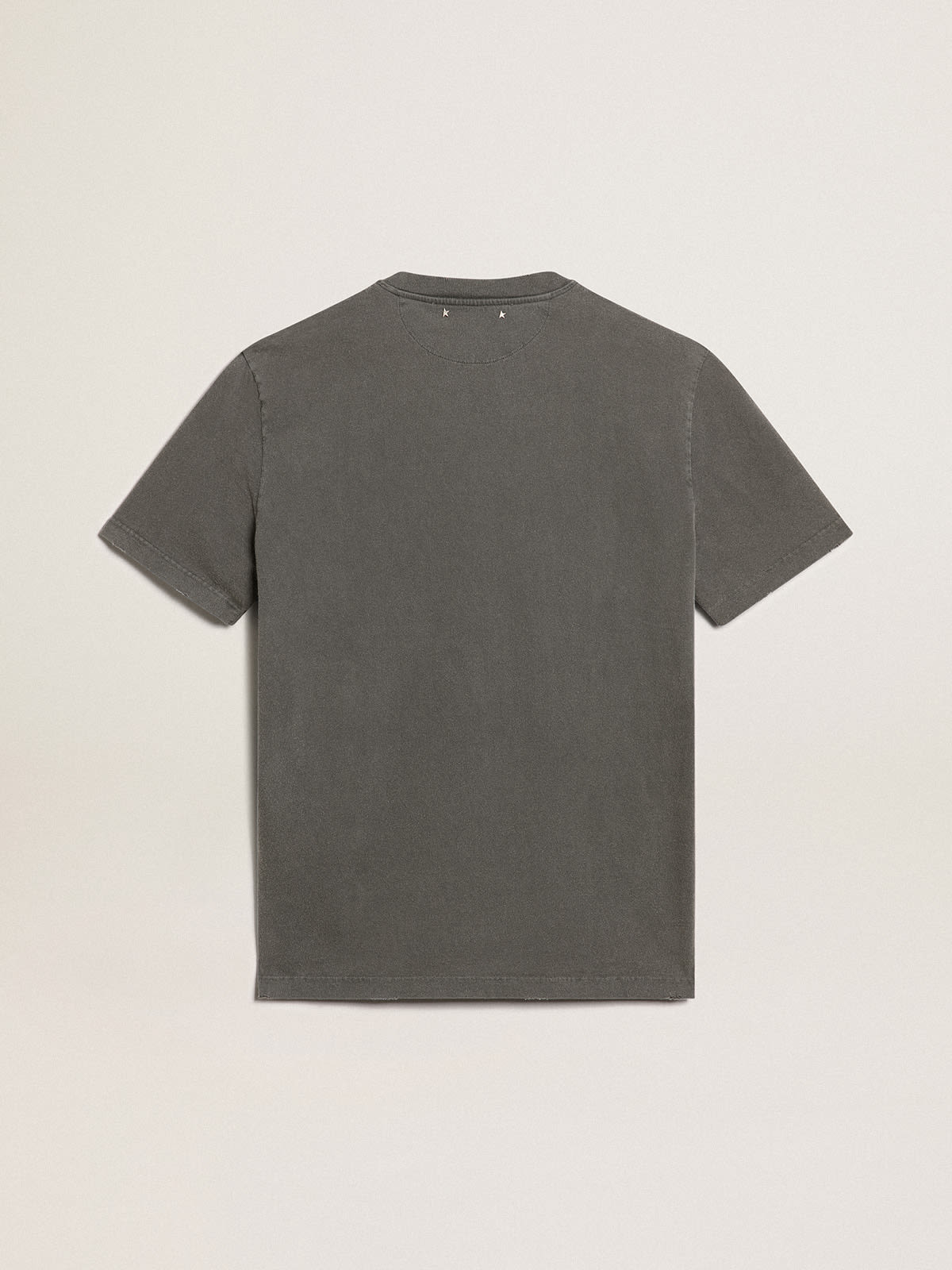 Men's anthracite gray T-shirt with distressed treatment