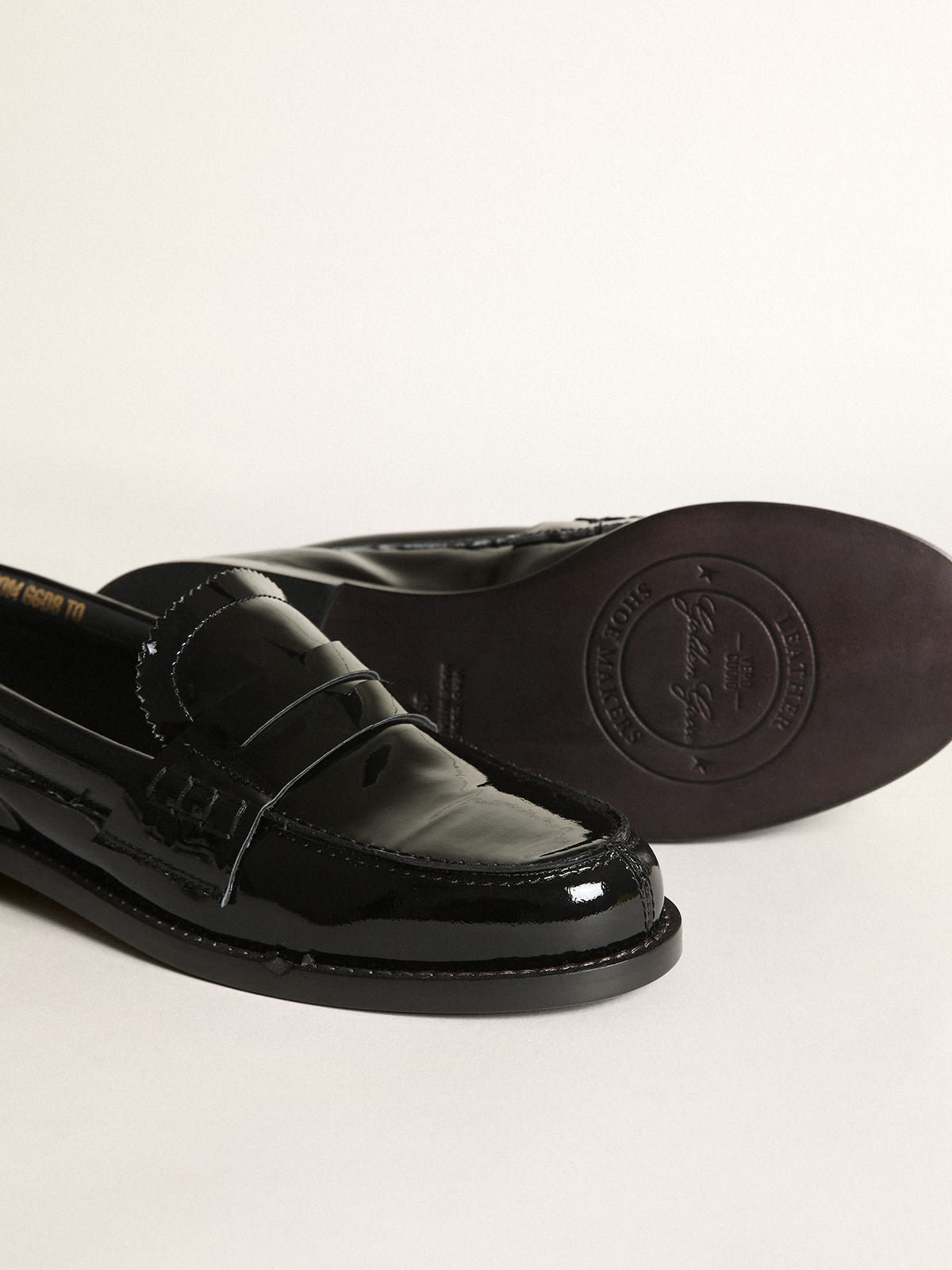 LEATHER LOAFERS - Black